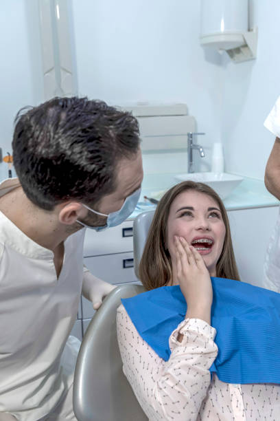 Best Emergency Treatment for Oral Infections in Four Bridges, OH